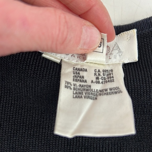 Vintage Escada classic navy blue cardigan - Picture 4 of 11